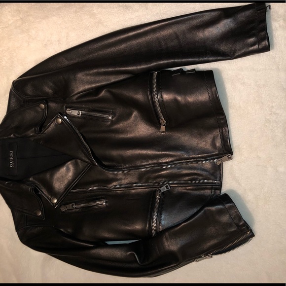 SOLD!!Gucci leather jacket with embellishment bird - Picture 2 of 8